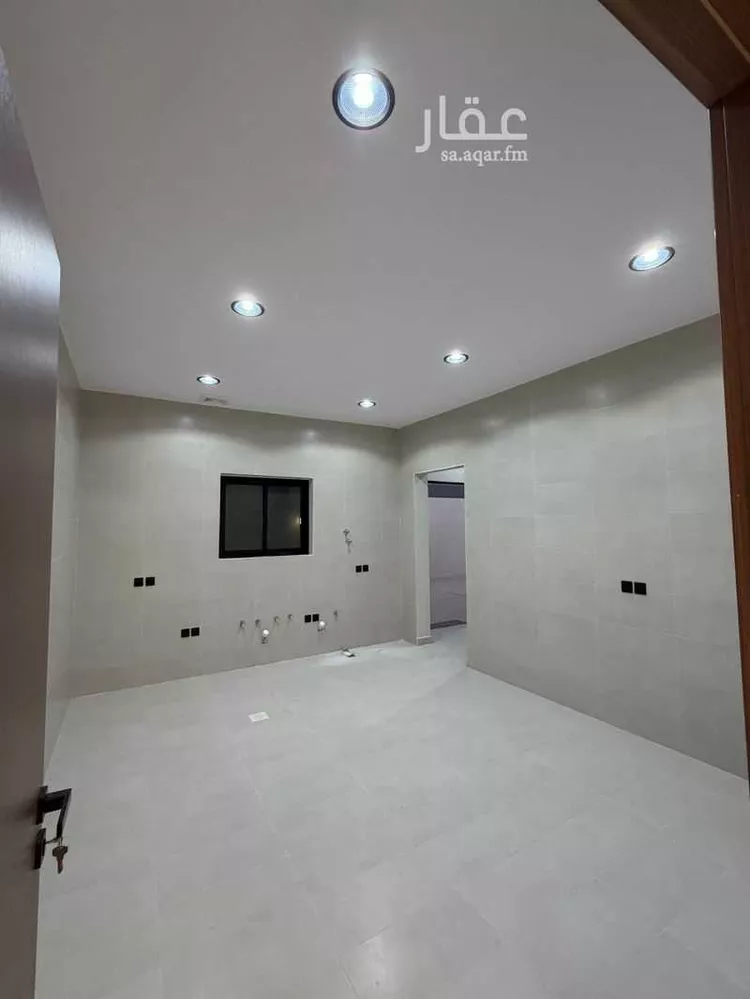 Floor for Sale in Al Bukayriyah Al Qadisiyah 13