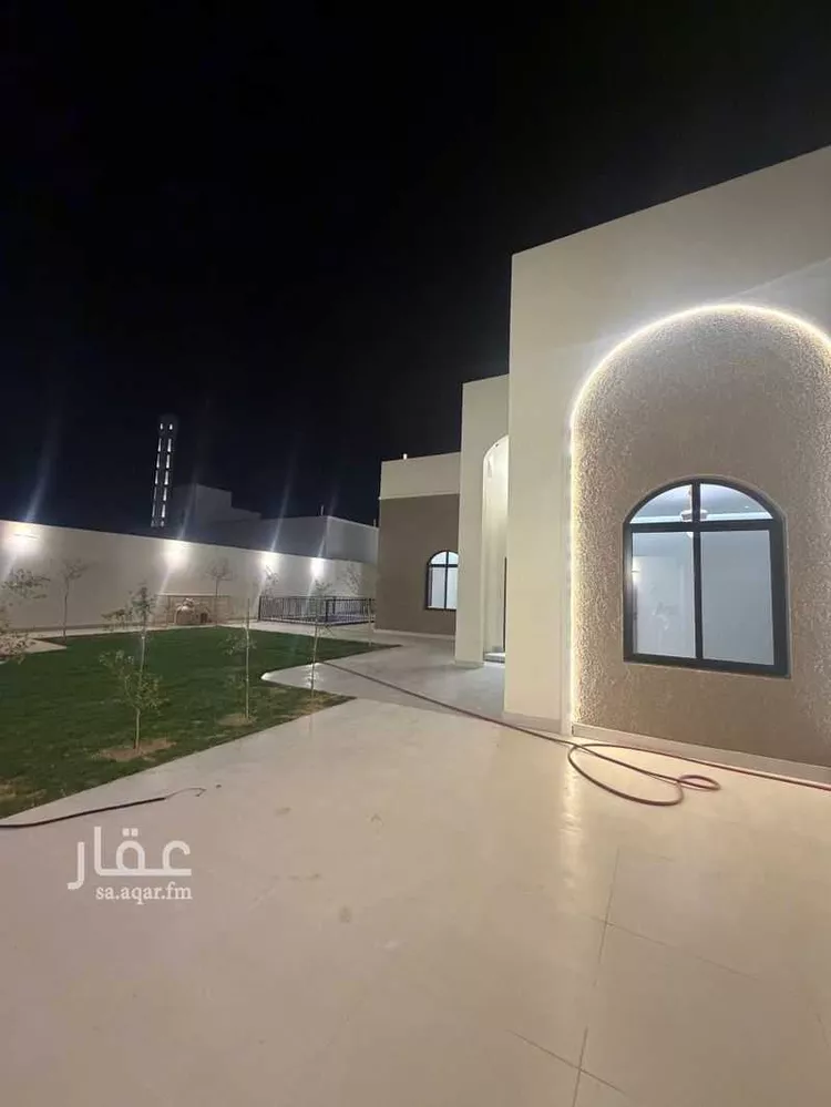 فيلا للبيع في شارع ساره بنت أحمد السديري, حي الربوة, مدينة البكيرية, منطقة القصيم صورة 2
