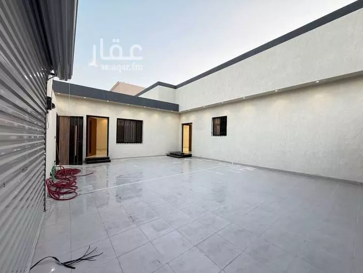 Floor for Sale in Al Bukayriyah Al Mohamadiah Subdivision صورة 2