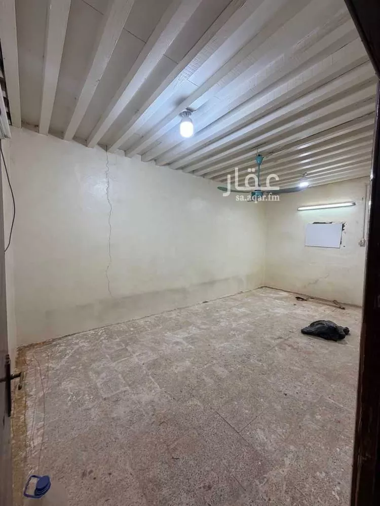 دور للبيع في شارع سليمان بن مشرف, حي الديرة, مدينة البكيرية, منطقة القصيم 15
