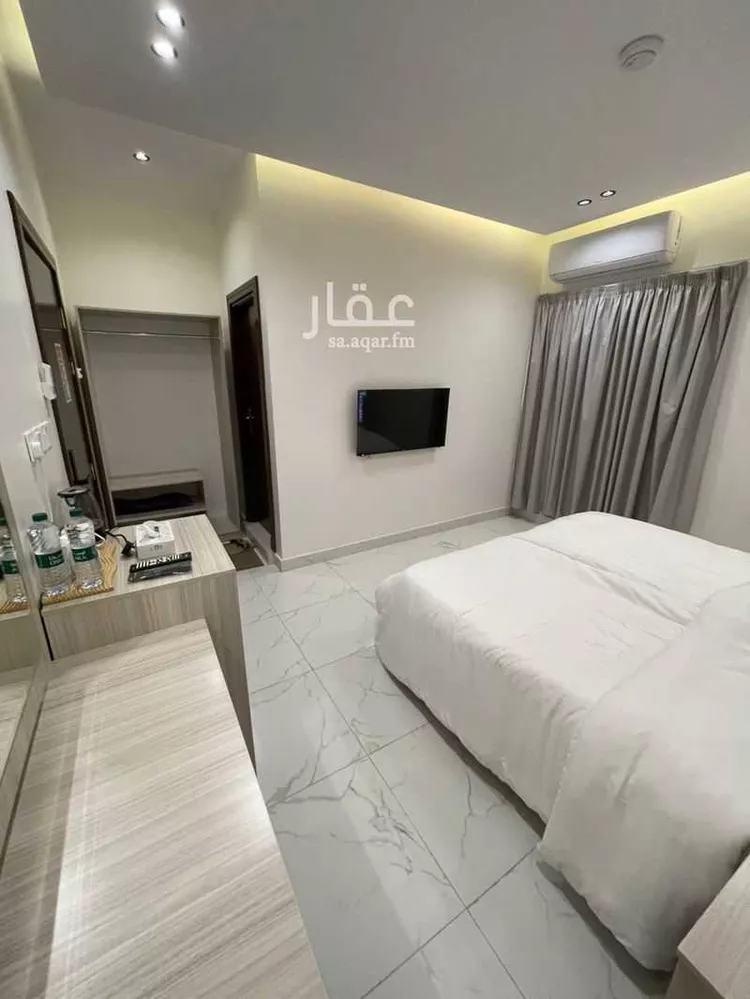 Commercial Office for Rent in Medina Al Khalidiyah صورة 2