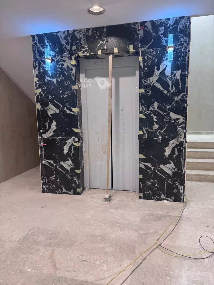 عمارة للإيجار في شارع الضياء, حي الجنادرية, مدينة الرياض, منطقة الرياض 15