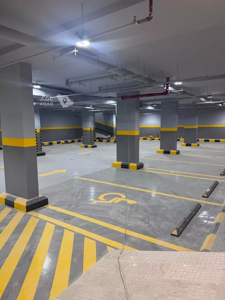 عمارة للإيجار في شارع الضياء, حي الجنادرية, مدينة الرياض, منطقة الرياض 12