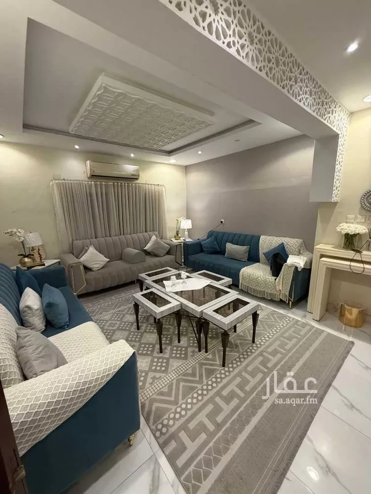 فيلا للبيع في شارع تميم الداري, حي شبرا, مدينة الرياض, منطقة الرياض 6