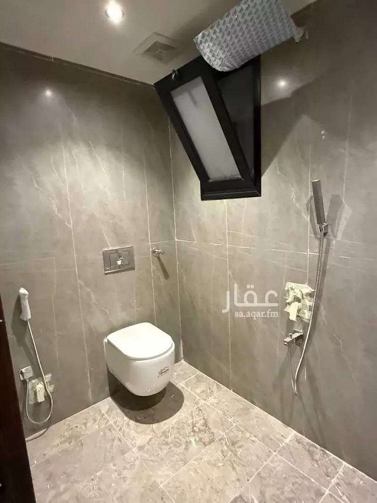 Apartment for Sale in Dammam Ash Shulah 7