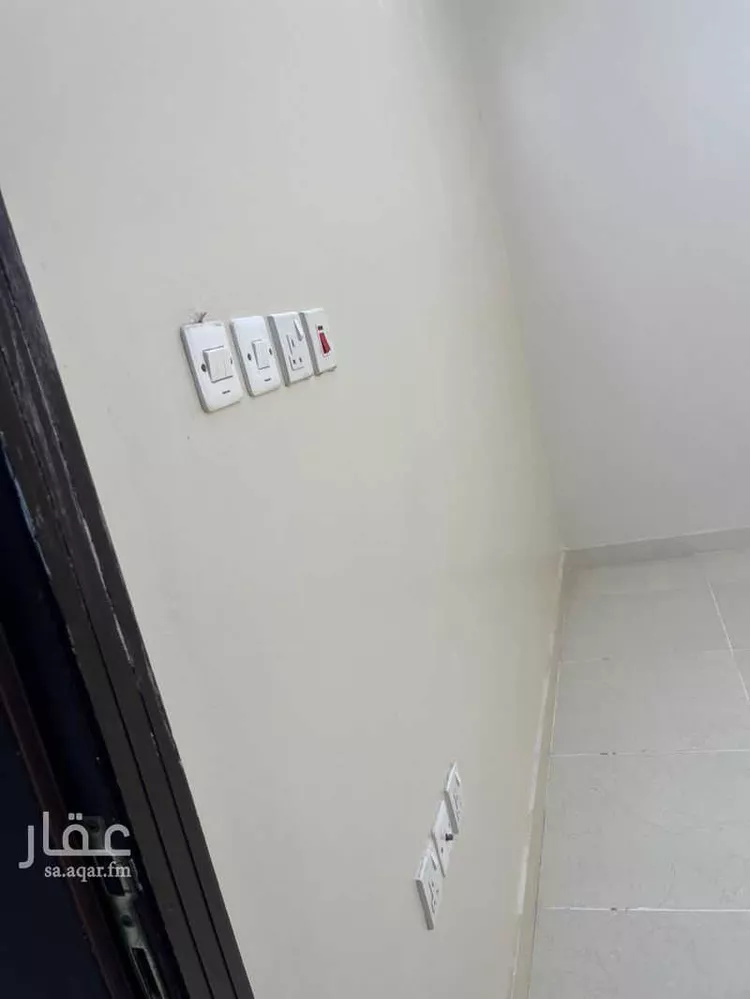 شقة للإيجار في شارع 15 د ، حي المطار ، جازان ، منطقة جازان صورة 4