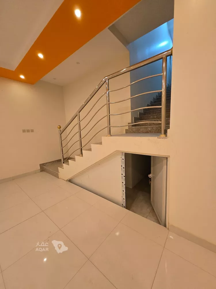 Villa for Sale in Unayzah Al Ulaya 10