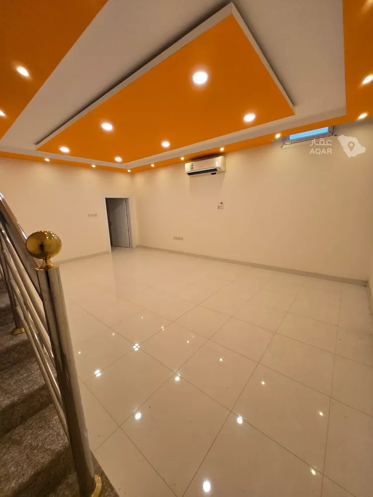 Villa for Sale in Unayzah Al Ulaya 9