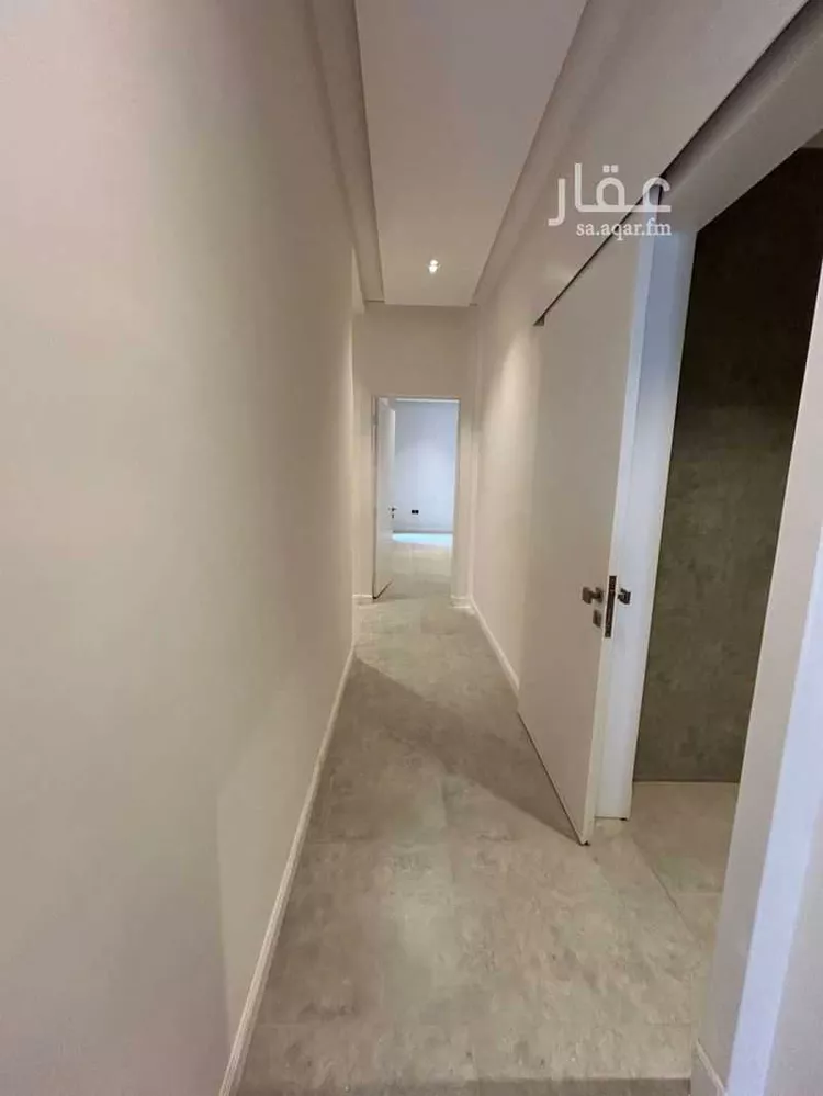 دور للبيع في شارع جابر الاحمد الصباح, حي الرمال, مدينة الرياض, منطقة الرياض صورة 5