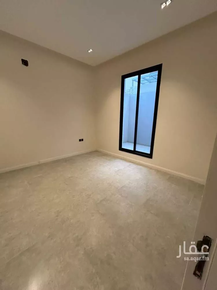 دور للبيع في شارع جابر الاحمد الصباح, حي الرمال, مدينة الرياض, منطقة الرياض صورة 2