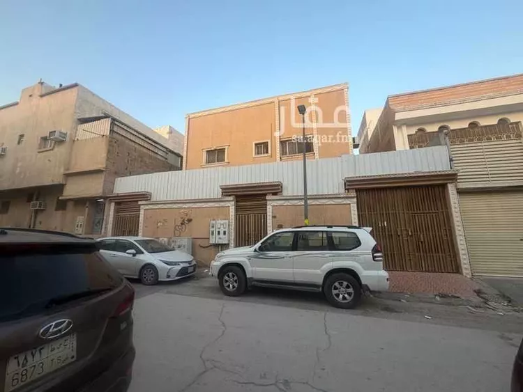 فيلا للبيع في شارع مصاول, حي اليمامة, مدينة الرياض, منطقة الرياض صورة 3