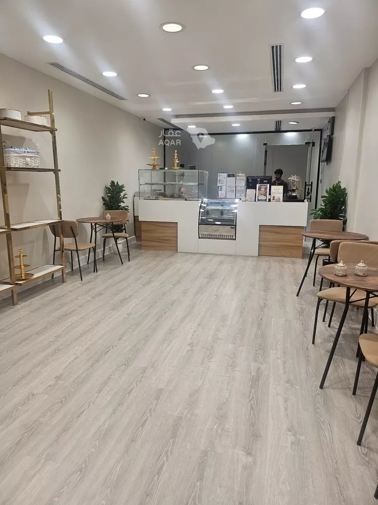Shop for Rent in Riyadh Al Munsiyah صورة 3