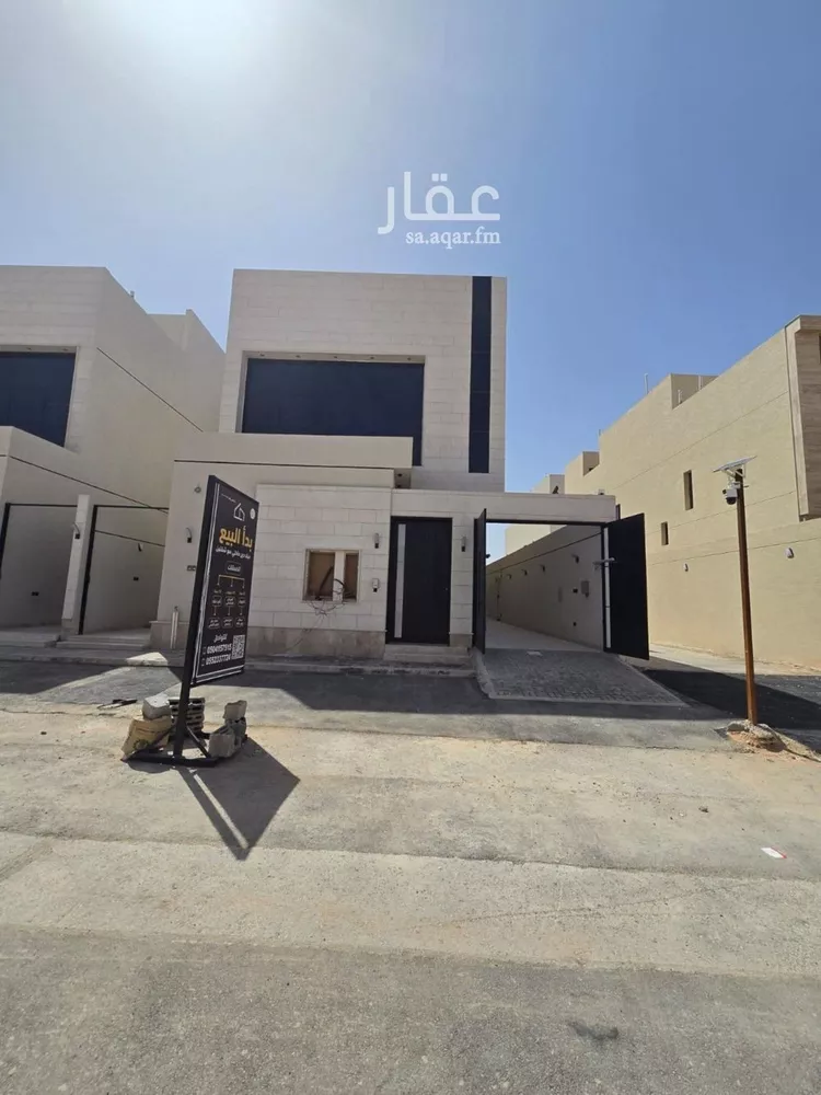 فيلا للبيع في شارع المحايدة, حي المعيزيلة, مدينة الرياض, منطقة الرياض