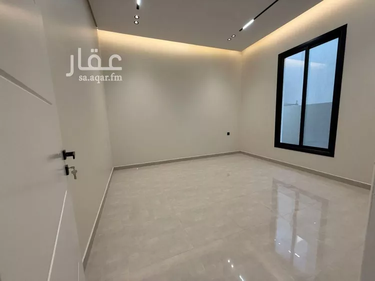 دور للبيع في شارع رقم 100, حي الجنادرية, مدينة الرياض, منطقة الرياض صورة 3