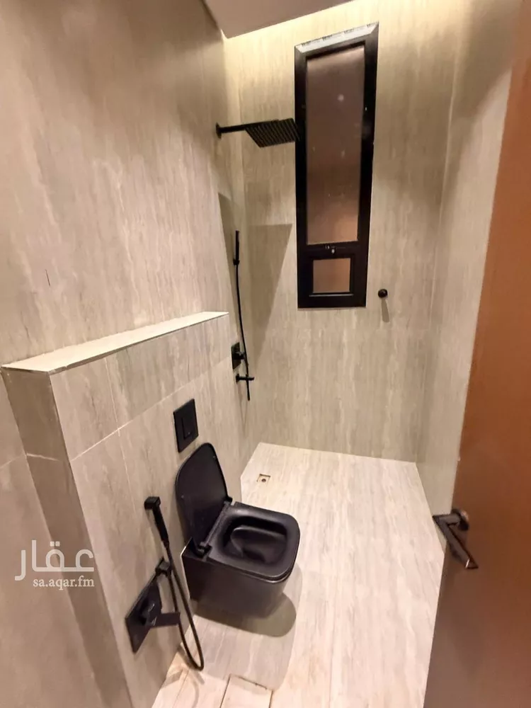 دور للبيع في شارع قابوس, حي المعيزيلة, مدينة الرياض, منطقة الرياض صورة 4