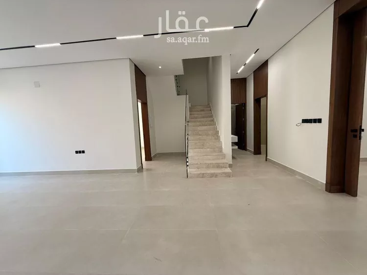 فيلا للبيع في شارع عبدالله بن سويلم, حي النهضة, مدينة الرياض, منطقة الرياض صورة 2