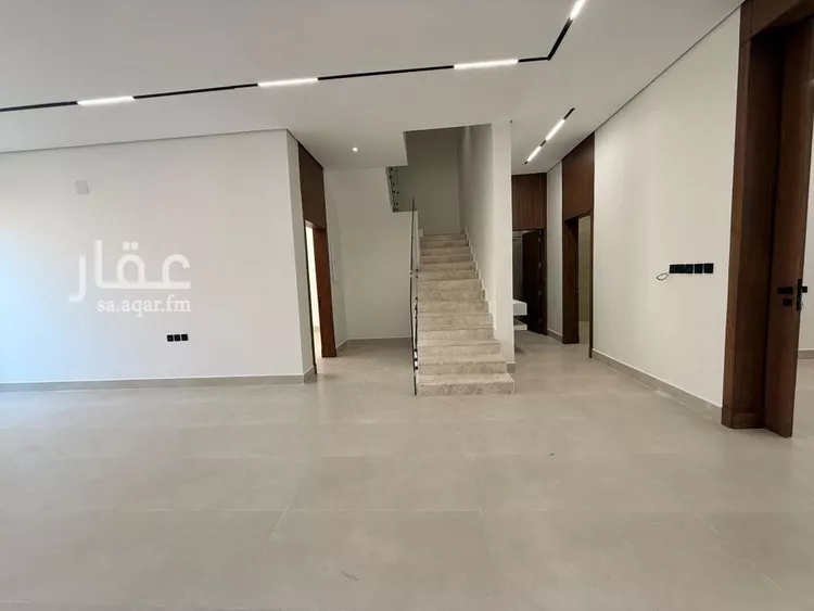 فيلا للبيع في شارع الصرح, حي المعيزيلة, مدينة الرياض, منطقة الرياض صورة 5