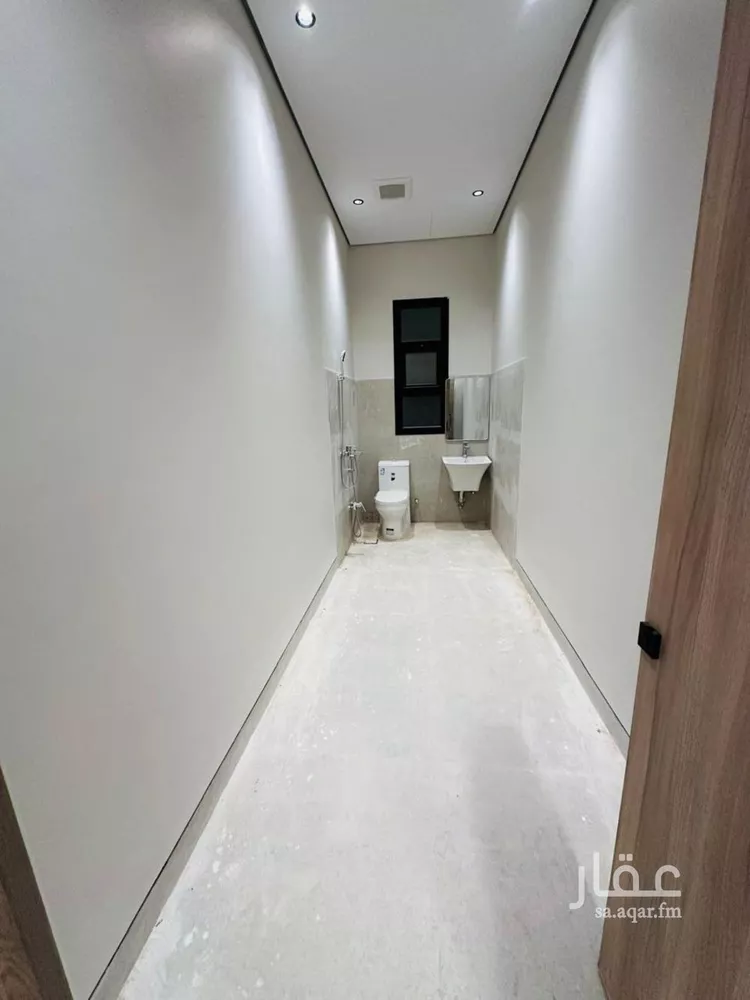 فيلا للبيع في شارع عبدالقدوس الانصاري, حي الرمال, مدينة الرياض, منطقة الرياض صورة 2