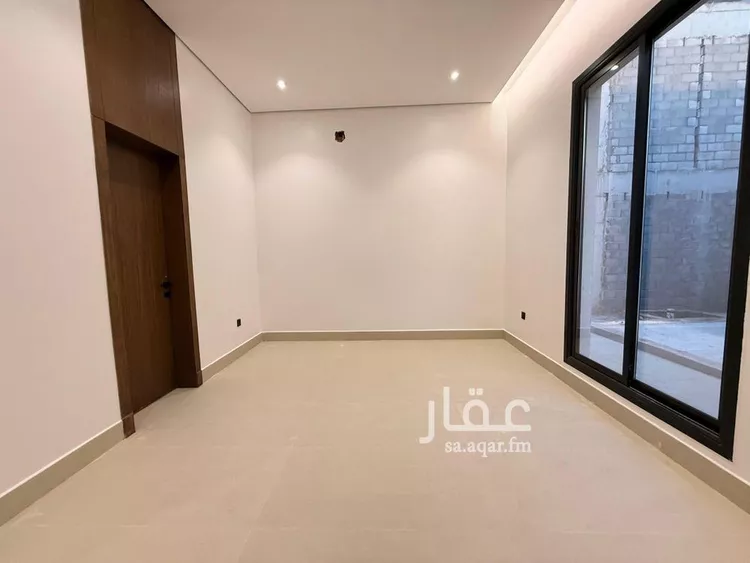 فيلا للبيع في شارع أحمد بن داود المالكي, حي المعيزيلة, مدينة الرياض, منطقة الرياض صورة 2