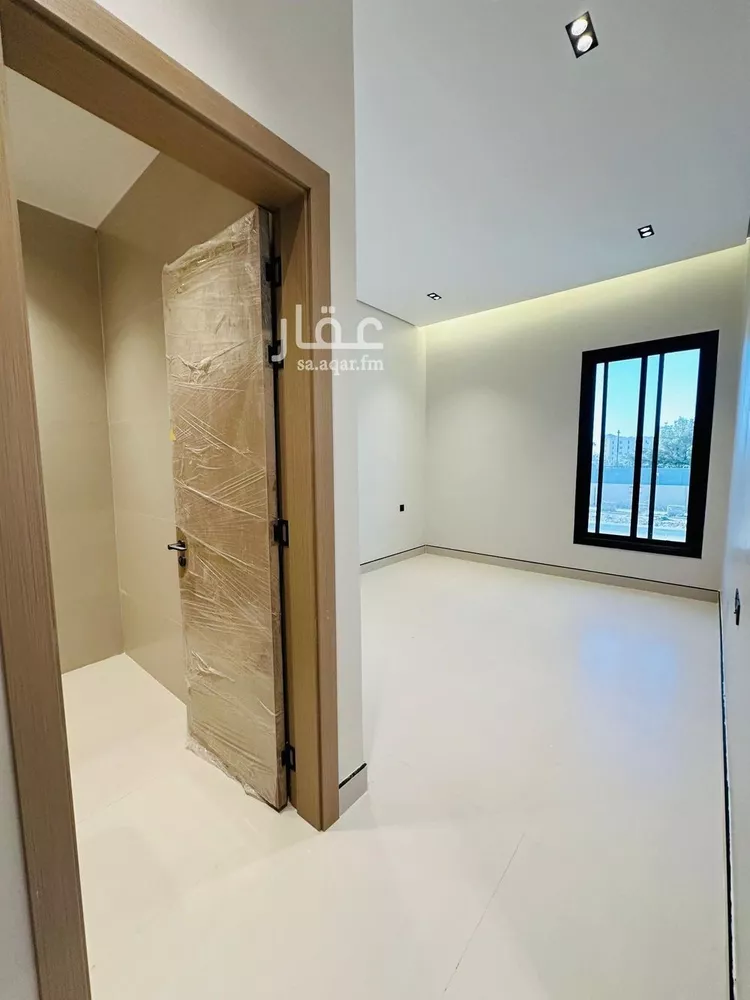 فيلا للبيع في شارع قابوس, حي المعيزيلة, مدينة الرياض, منطقة الرياض 19