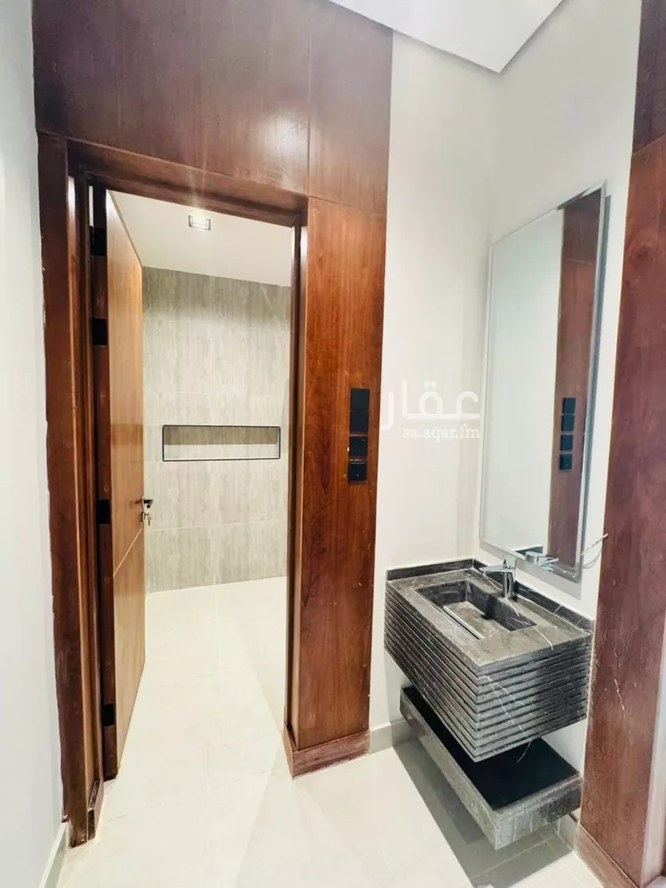 دور للبيع في شارع مريغان, حي اليرموك, مدينة الرياض, منطقة الرياض صورة 4
