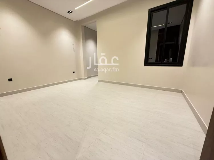 دور للبيع في شارع رقم 322, حي المونسية, مدينة الرياض, منطقة الرياض صورة 5