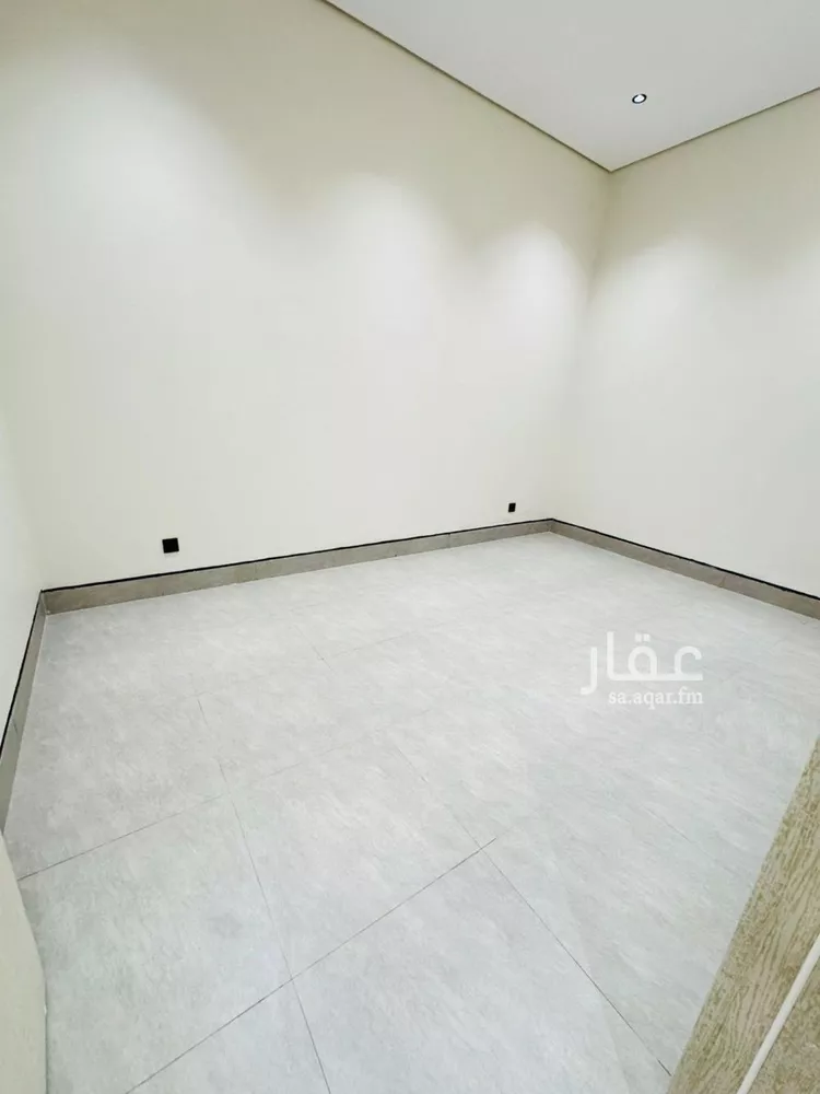 دور للبيع في شارع سعيد بن نفيل, حي الرمال, مدينة الرياض, منطقة الرياض صورة 3