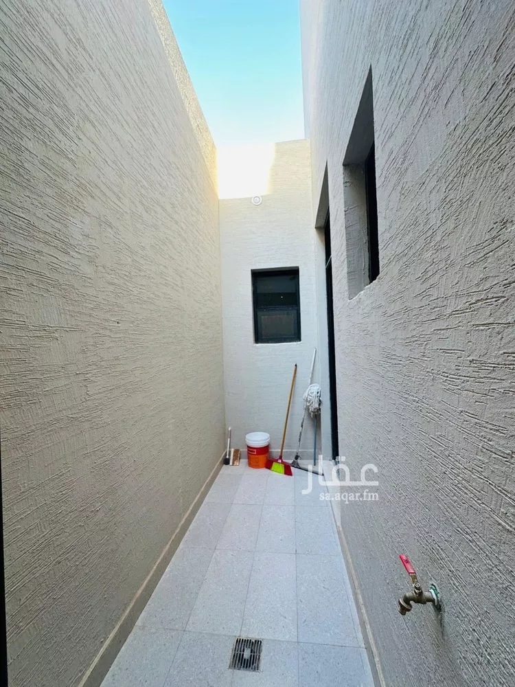 دور للبيع في شارع نمران, حي قرطبة, مدينة الرياض, منطقة الرياض صورة 3