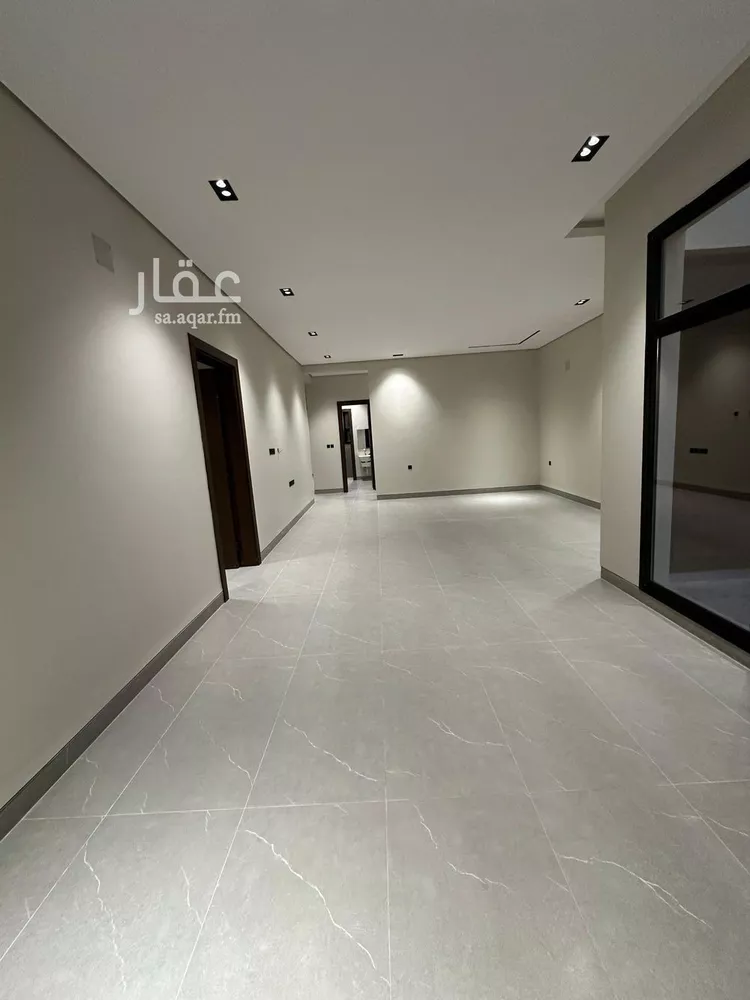 دور للبيع في شارع العينين, حي إشبيلية, مدينة الرياض, منطقة الرياض 13