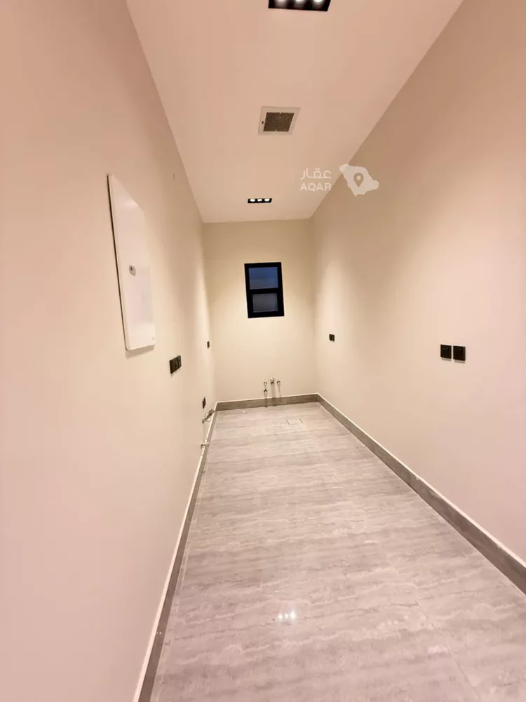 فيلا للبيع في شارع أبي الكرم العكبري, حي المونسية, مدينة الرياض, منطقة الرياض 10
