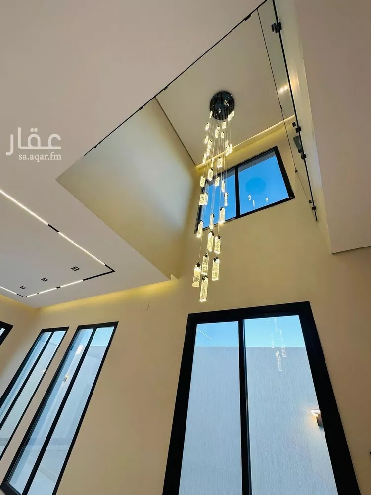 فيلا للبيع في شارع قابوس, حي المعيزيلة, مدينة الرياض, منطقة الرياض 8
