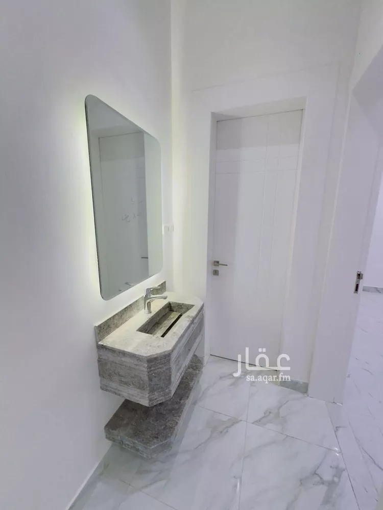 Floor for Sale in Riyadh Al Qadisiyah صورة 2