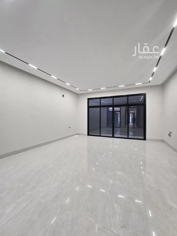 Villa for Sale in Riyadh Al Maizilah صورة 4