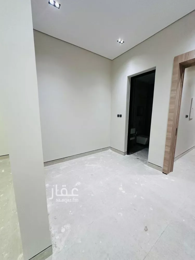 فيلا للبيع في شارع عبدالقدوس الانصاري, حي الرمال, مدينة الرياض, منطقة الرياض صورة 5