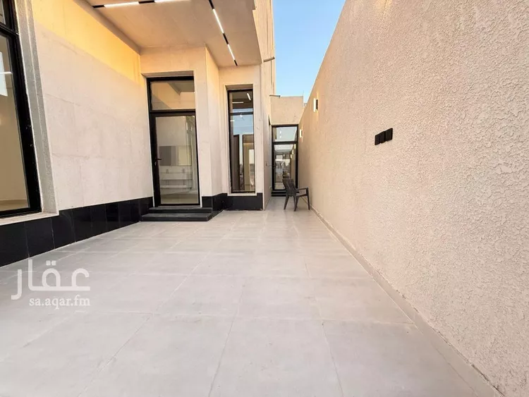 Floor for Sale in Riyadh Al Maizilah صورة 2