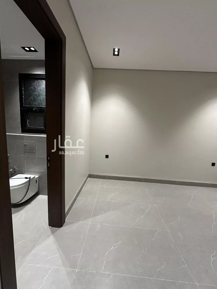 دور للبيع في شارع العينين, حي إشبيلية, مدينة الرياض, منطقة الرياض 19