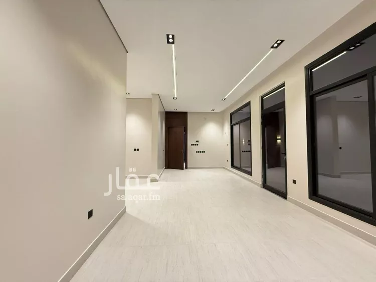 دور للبيع في شارع رقم 322, حي المونسية, مدينة الرياض, منطقة الرياض صورة 3