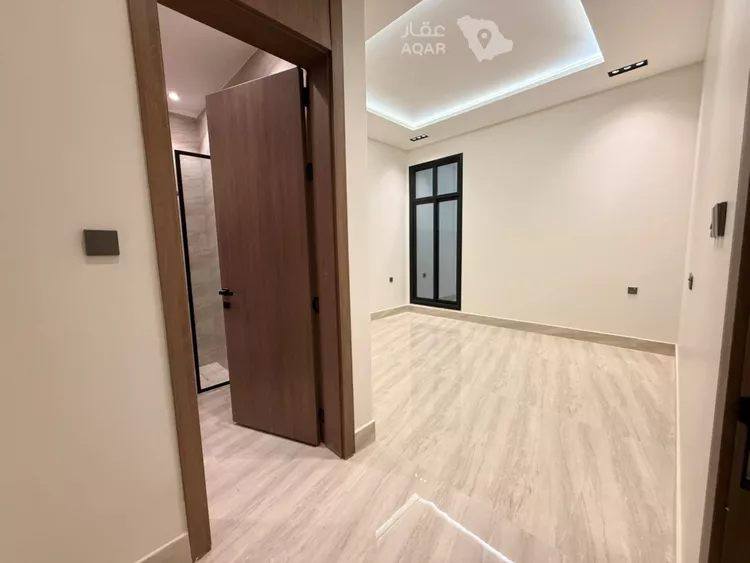 فيلا للبيع في شارع أبي الكرم العكبري, حي المونسية, مدينة الرياض, منطقة الرياض 7