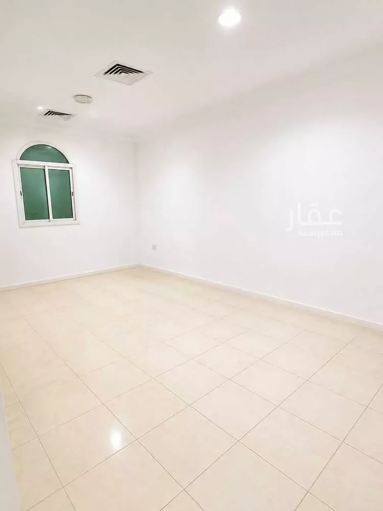 فيلا للإيجار في شارع داود بن نصير, حي الراكة الجنوبية, مدينة الخبر, المنطقة الشرقية صورة 4