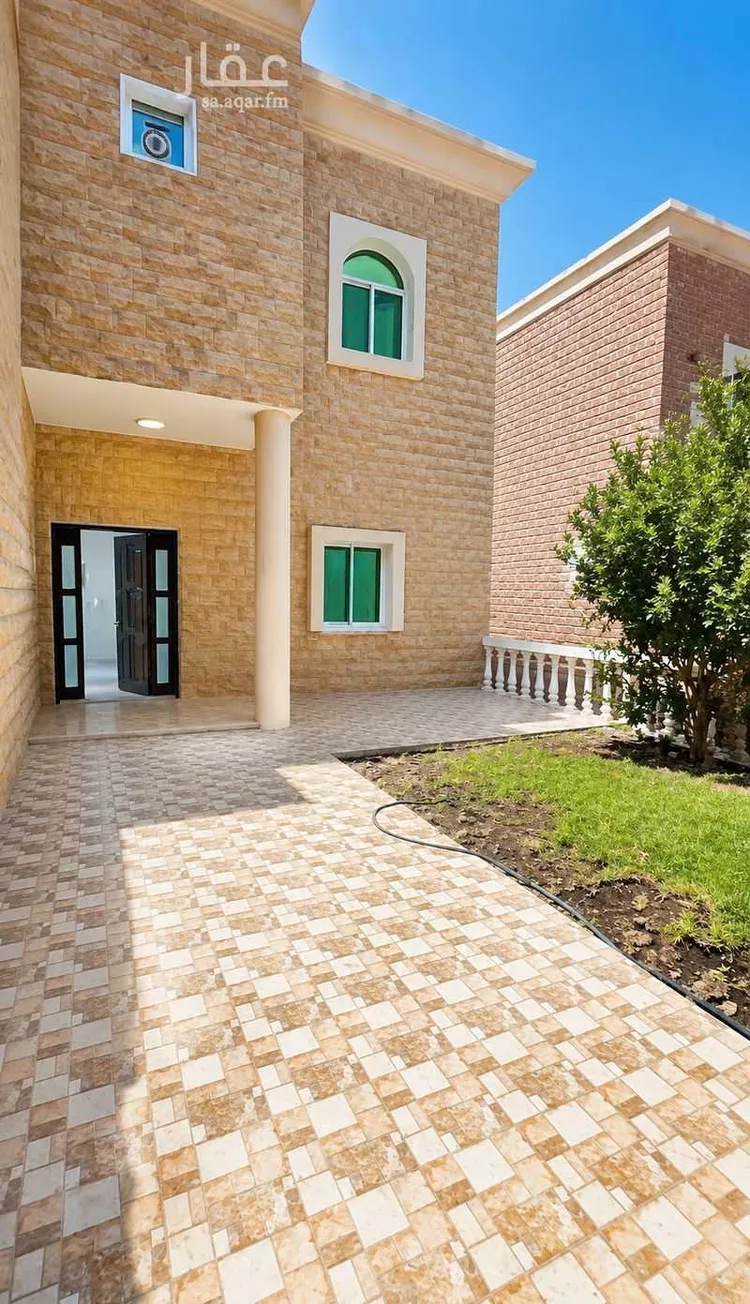 فيلا للإيجار في شارع داود بن نصير, حي الراكة الجنوبية, مدينة الخبر, المنطقة الشرقية
