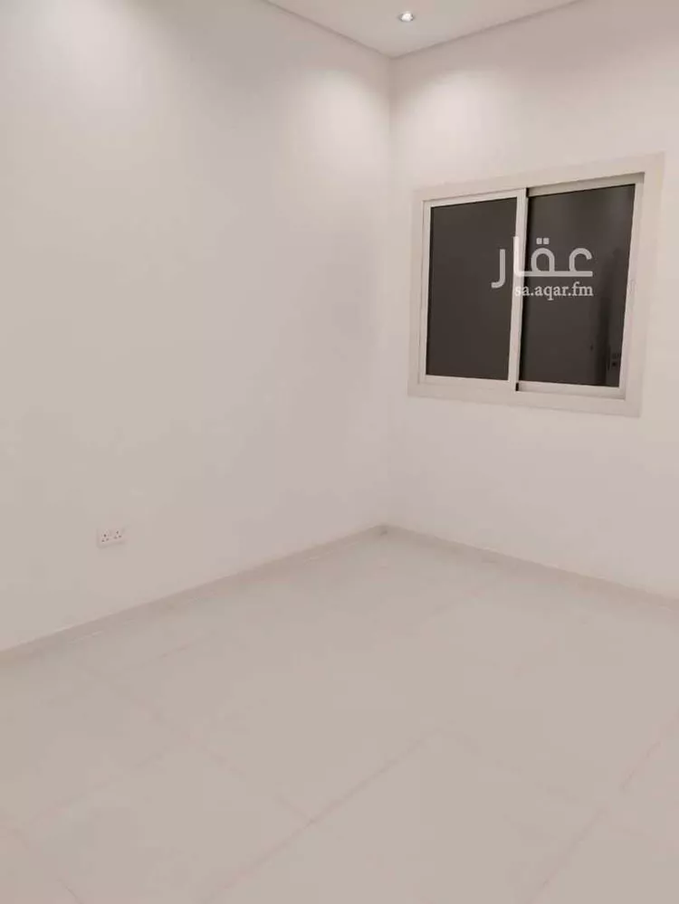 فيلا للإيجار في شارع أحمد بن قطرب ، حي الفاروق ، الرياض ، منطقة الرياض صورة 5