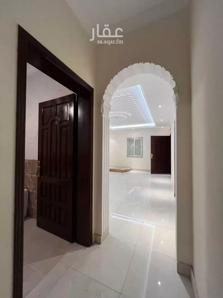 فيلا للإيجار في شارع محمد بن اسعد العظم, حي النزهة, مدينة جدة, منطقة مكة المكرمة