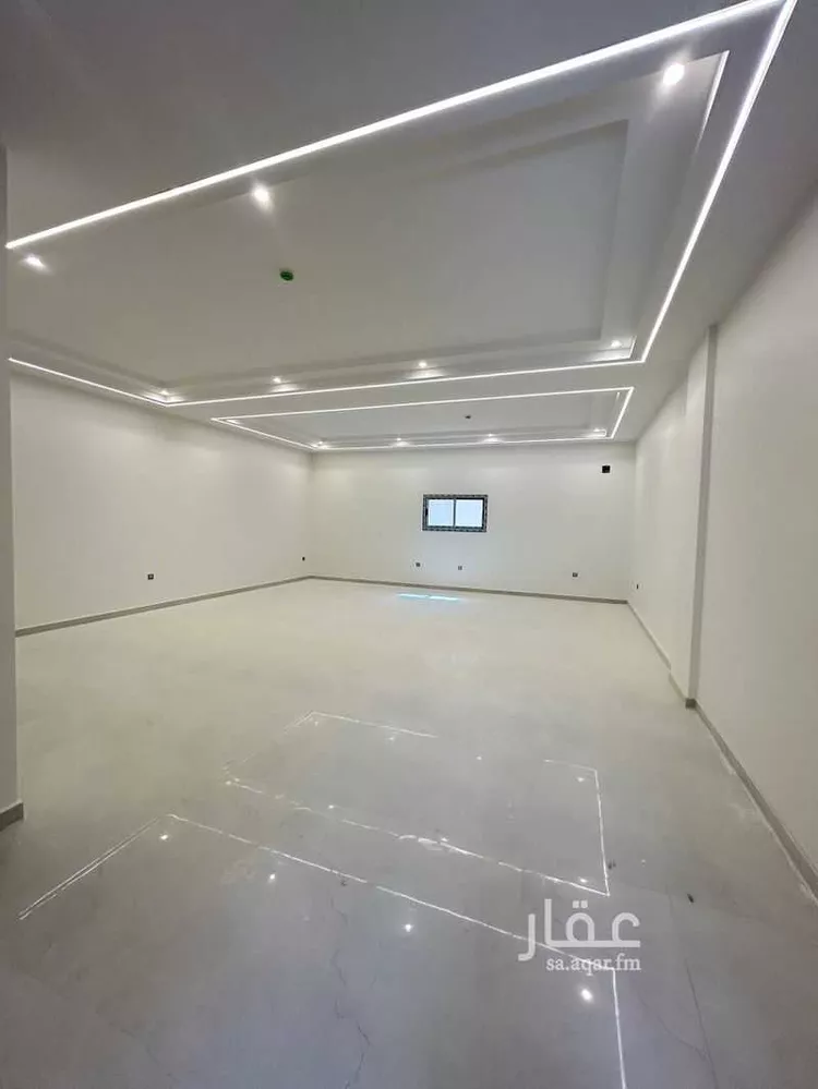 مكتب تجاري للإيجار في شارع الامير مقرن بن عبدالعزيز, حي النزهة, مدينة الرياض, منطقة الرياض صورة 3