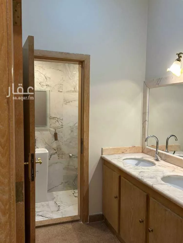 فيلا للبيع في شارع الدومة, حي الرحمانية, مدينة الرياض, منطقة الرياض صورة 4