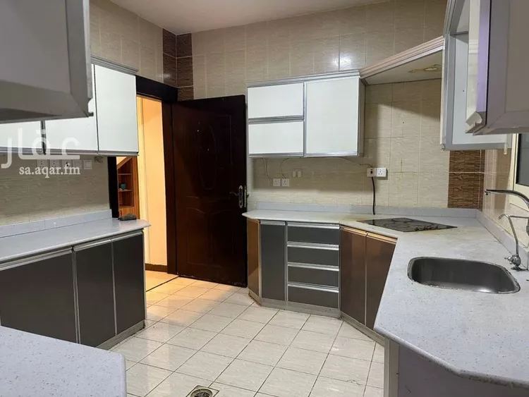 فيلا للإيجار في شارع رقم 306, حي المونسية, مدينة الرياض, منطقة الرياض