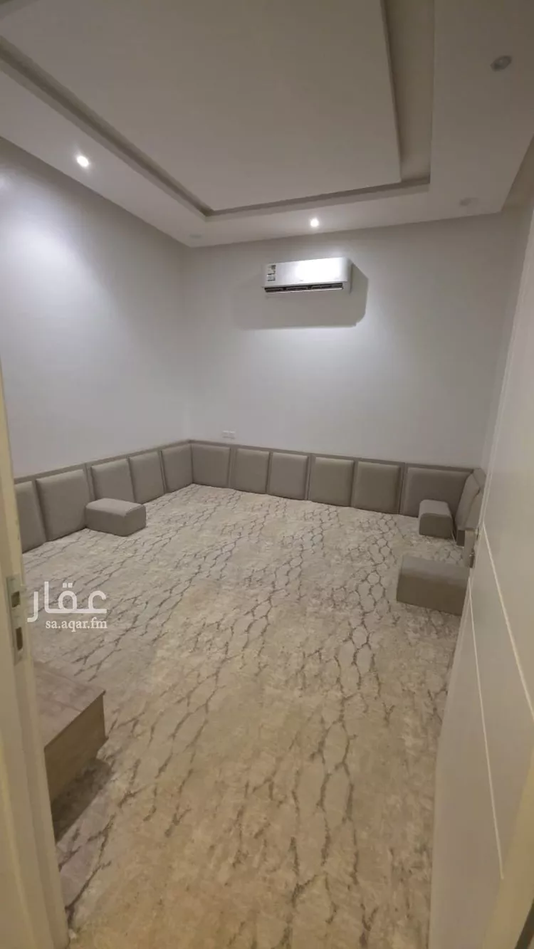 فيلا للإيجار في شارع أحمد محمد علي, حي الرمال, مدينة الرياض, منطقة الرياض صورة 2