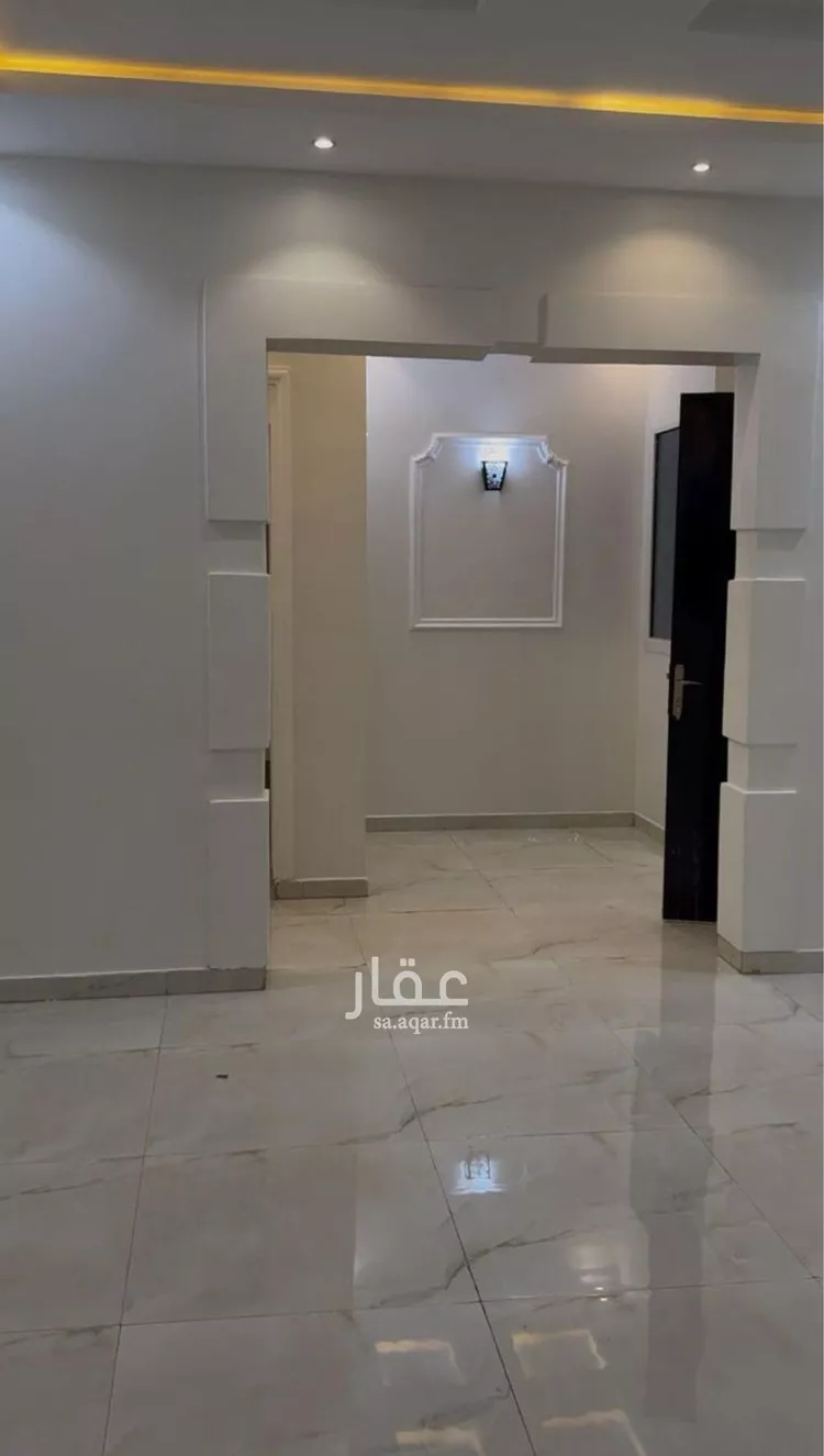 فيلا للإيجار في شارع رقم 371, حي المونسية, مدينة الرياض, منطقة الرياض 1 صورة