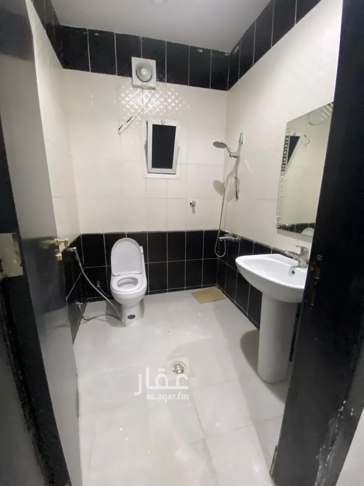 فيلا للإيجار في شارع السيف, حي الجنادرية, مدينة الرياض, منطقة الرياض صورة 5