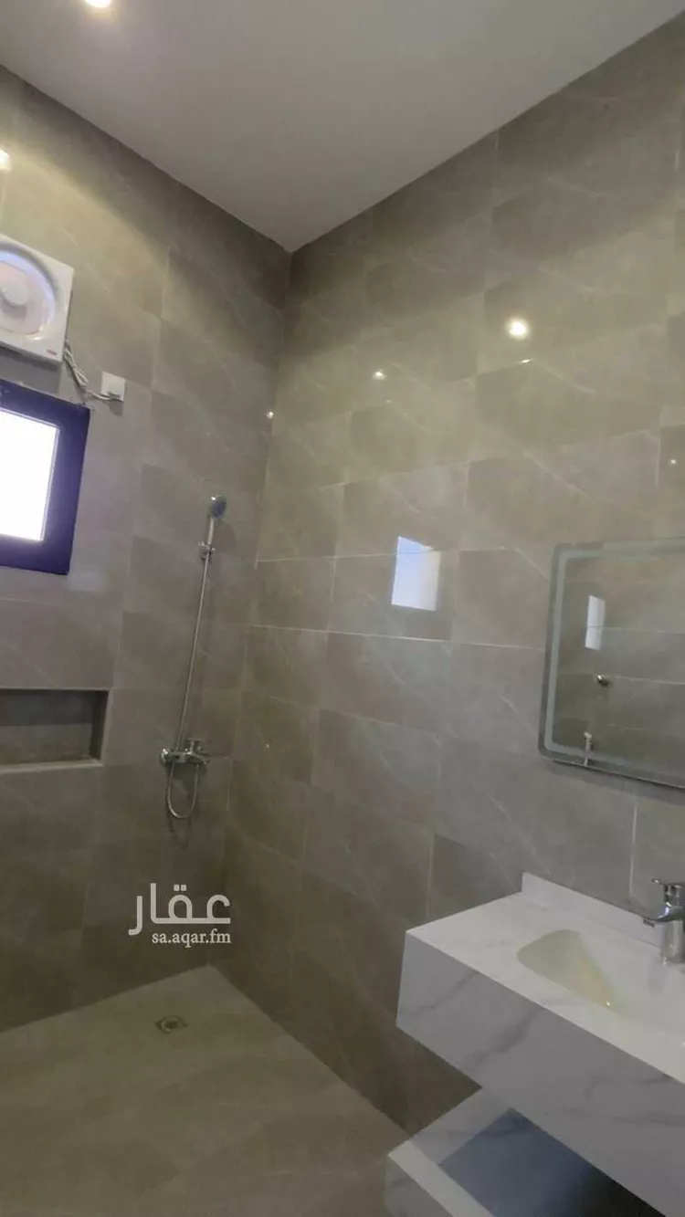 دور للبيع في شارع عروة بن الزبير, حي النعيم, مدينة رابغ, منطقة مكة المكرمة 8