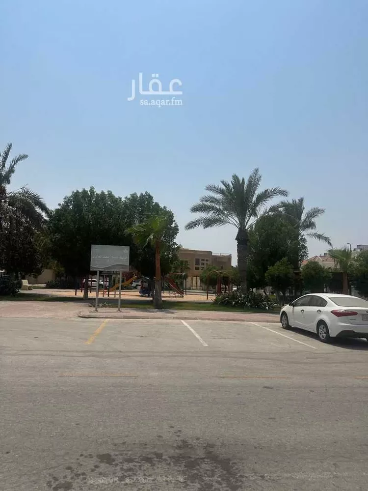 Villa for Sale in Al Khobar Al Yarmouk صورة 2